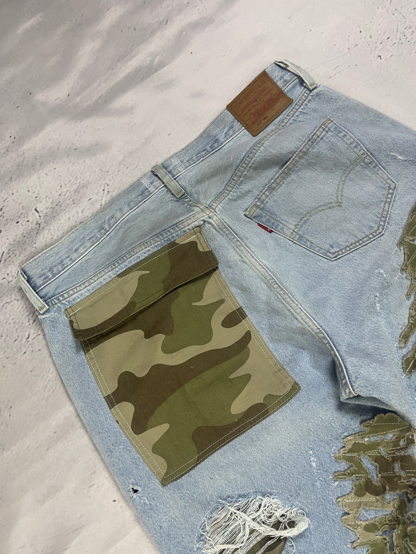URBAN CAMO DISTRESS