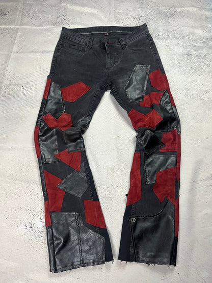 LEATHER PATCH FLARED DENIM