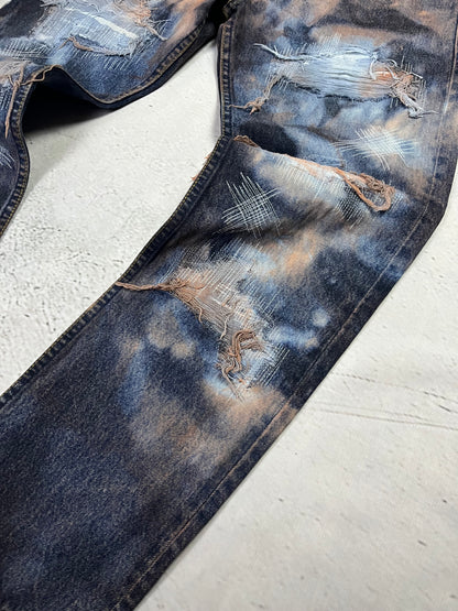 BLEACHED DISTRESSED DENIM