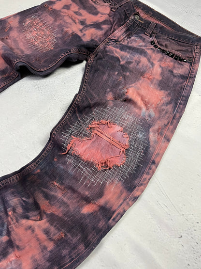 CRIMSON DISTRESSED DENIM