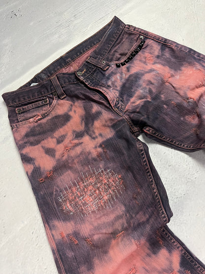 CRIMSON DISTRESSED DENIM