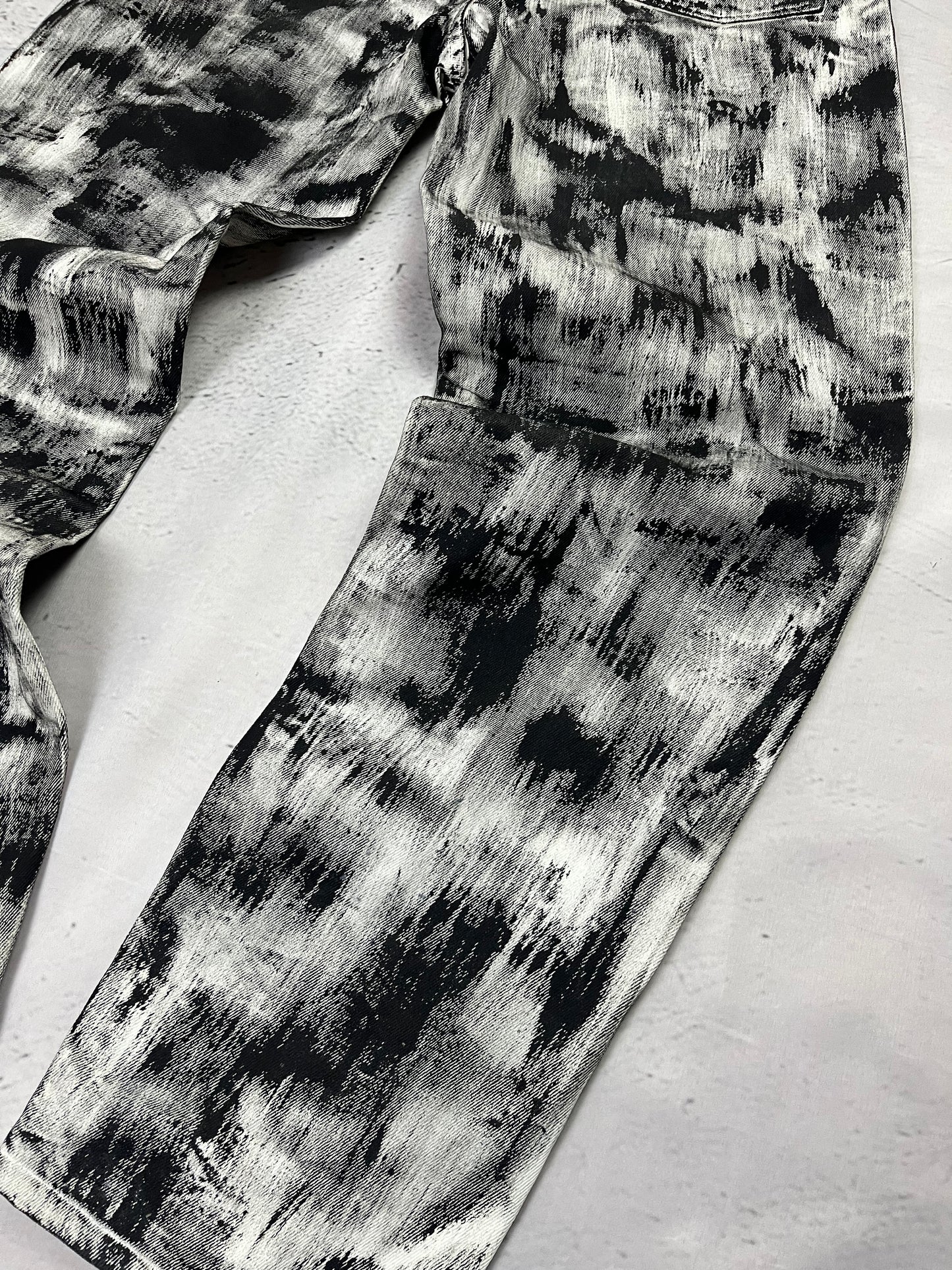 INK DISTORTION DENIM