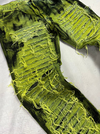 TOXIC DISTRESSED DENIM