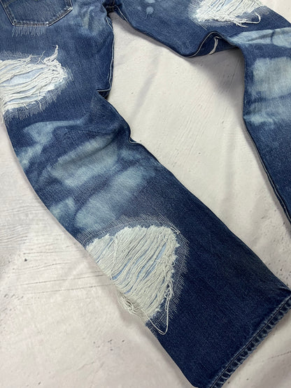 FLOW DISTRESSED DENIM