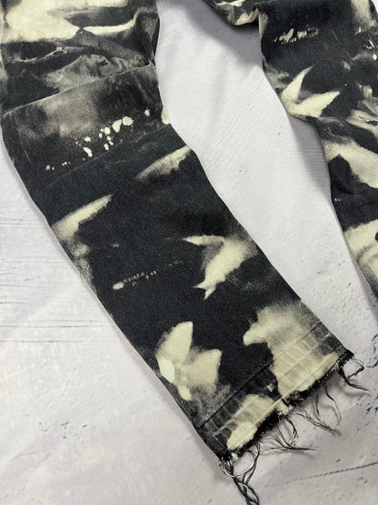 PHANTOM BLEACH DENIM