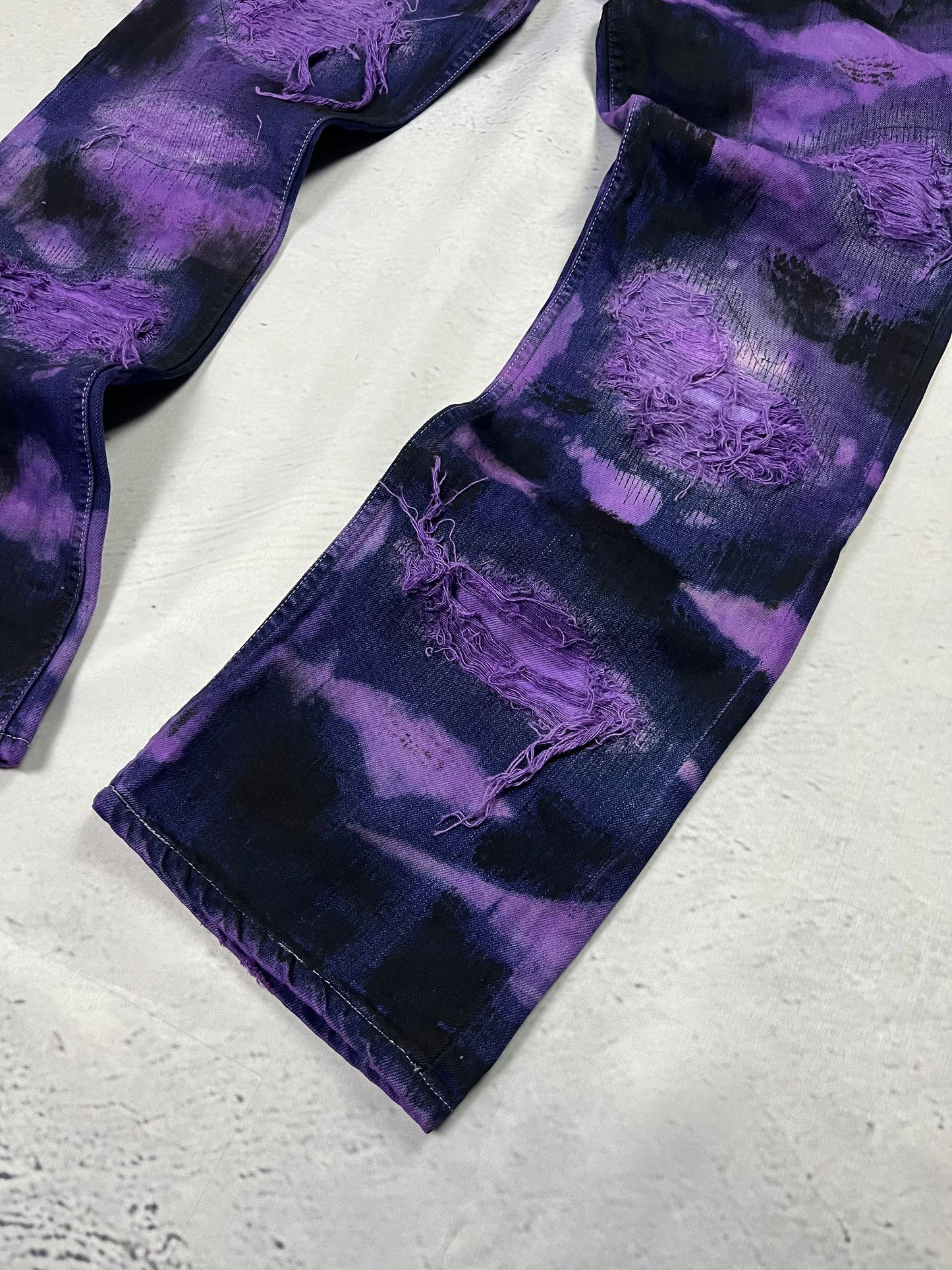 PURPLE CONTRAST DENIM