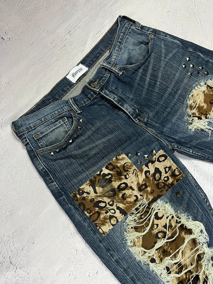 LEOPARD PATCH DISTRESSED DENIM