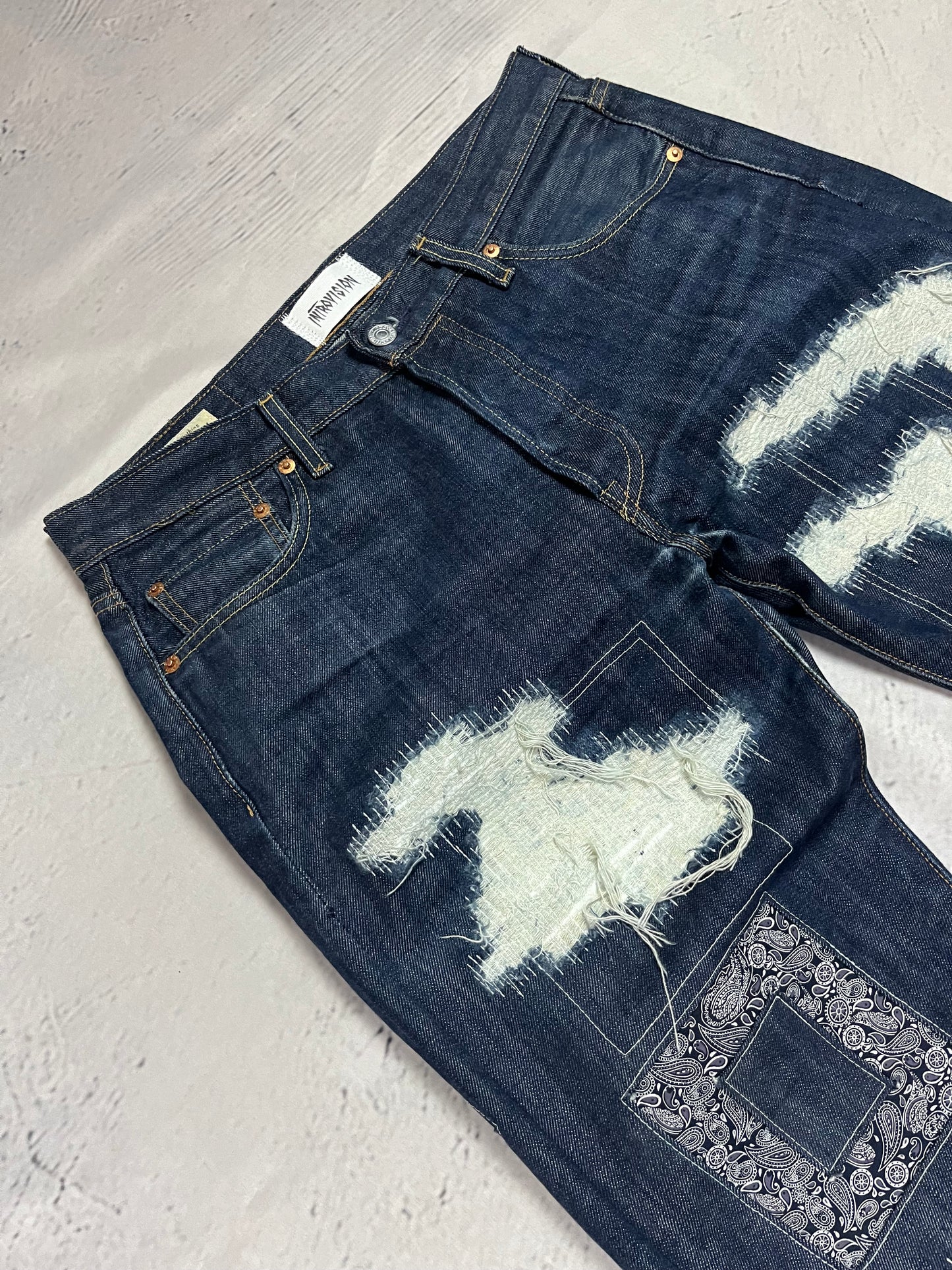 MOSAIC DISTRESSED RAW DENIM