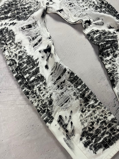 PHANTER PATCH DISTRESS DENIM