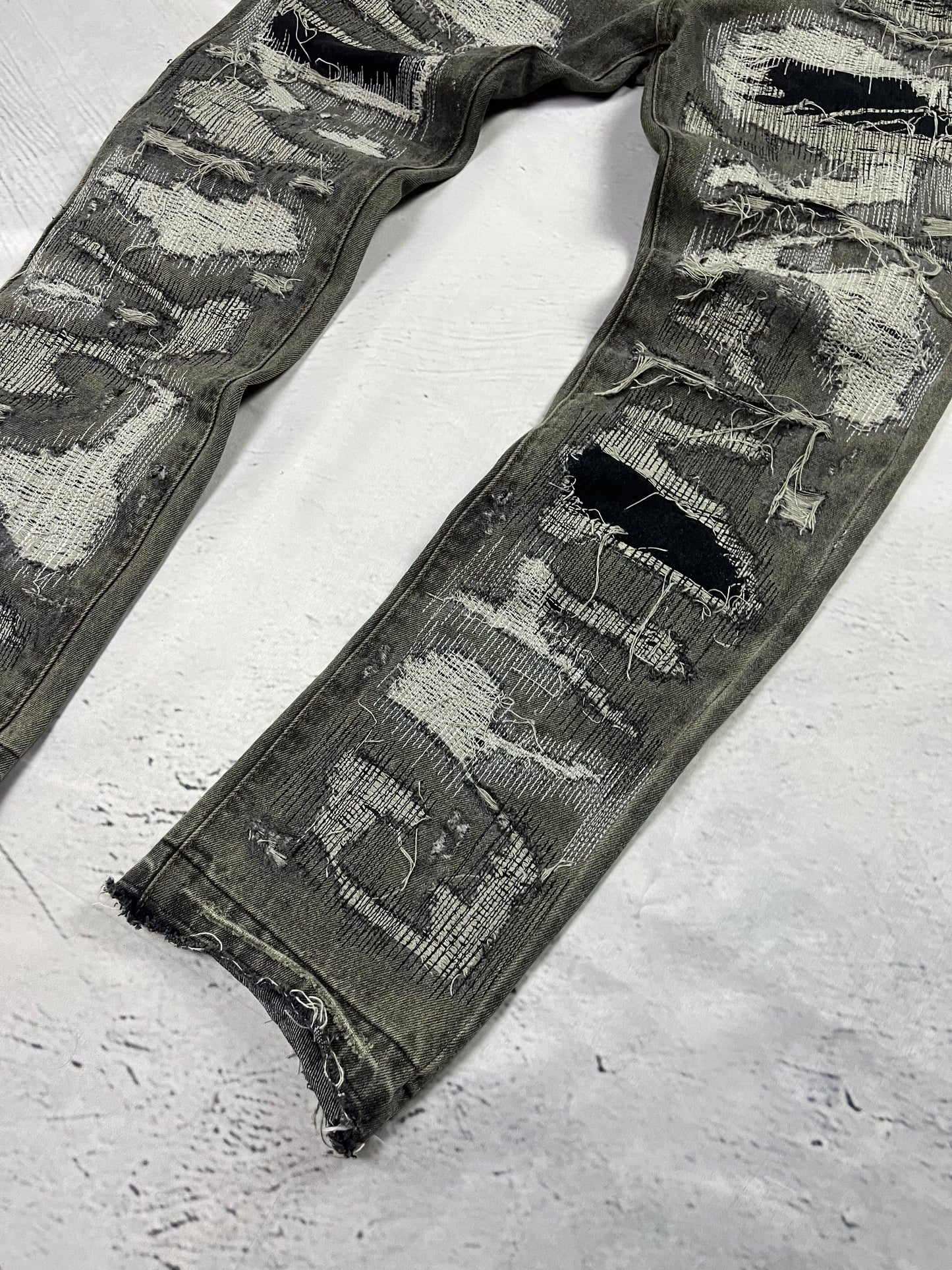 FRACTURED DENIM