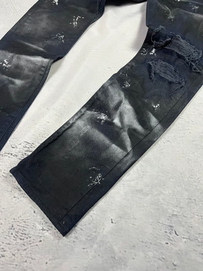 SMOKED DISTRESSED DENIM