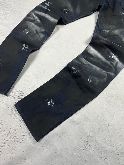 SMOKED DISTRESSED DENIM