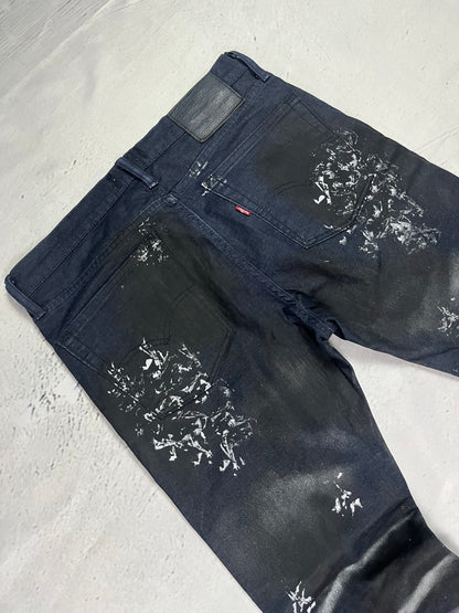 SMOKED DISTRESSED DENIM