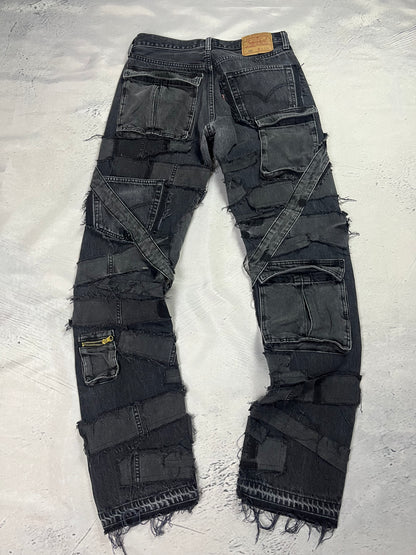 DISTRESSED CARGO PATCH DENIM