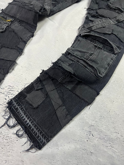 DISTRESSED CARGO PATCH DENIM