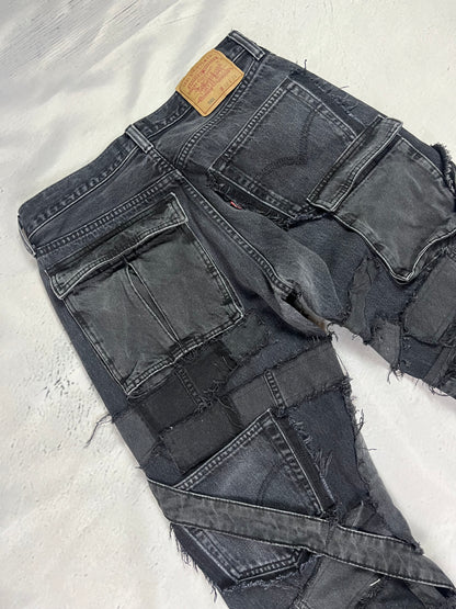 DISTRESSED CARGO PATCH DENIM