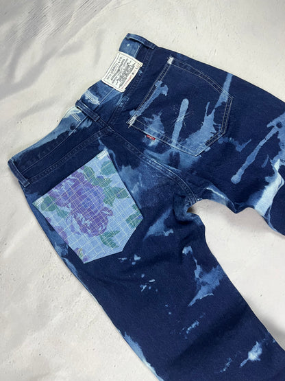 BLEACHED RIFT DENIM
