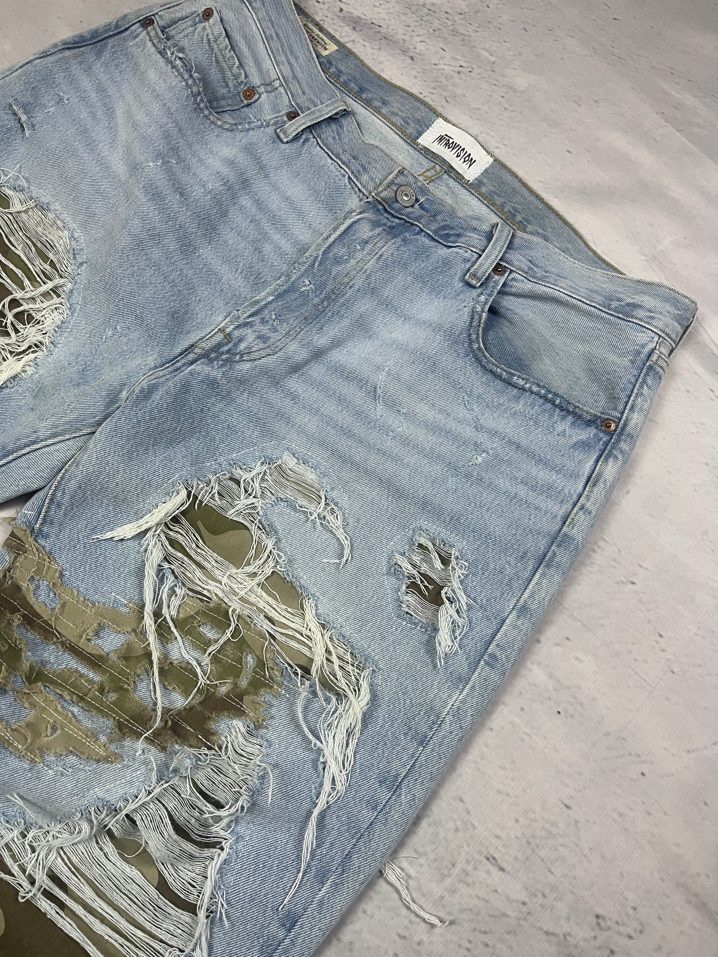 URBAN CAMO DISTRESS