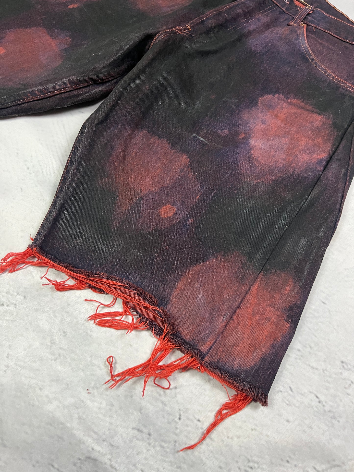 BLOOD WAX DENIM SHORTS