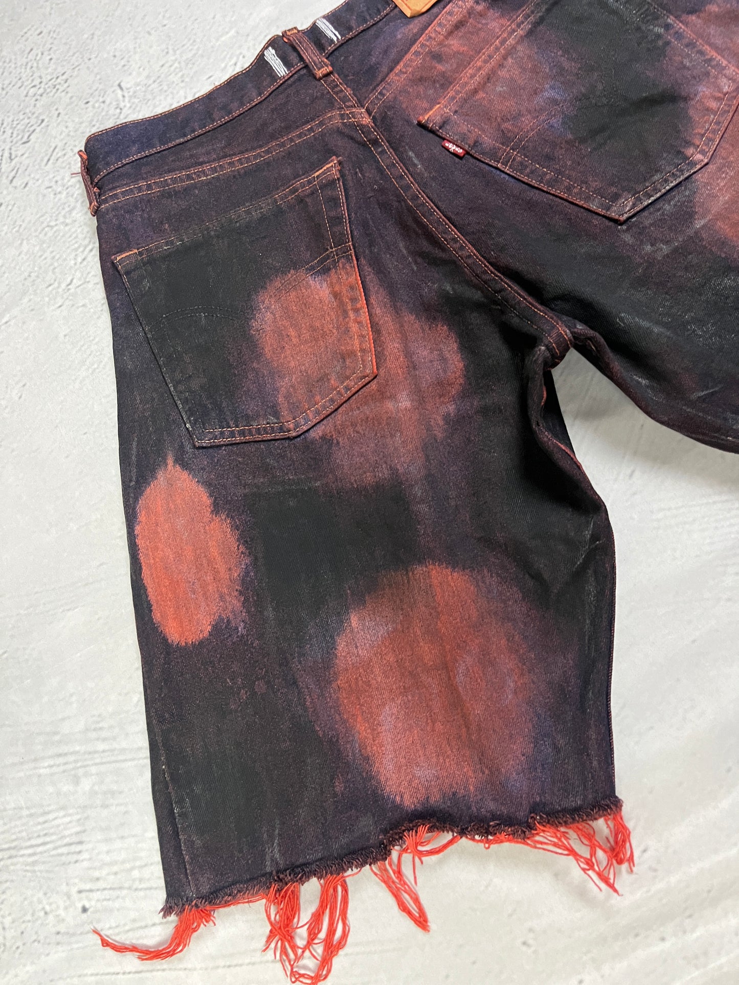 BLOOD WAX DENIM SHORTS