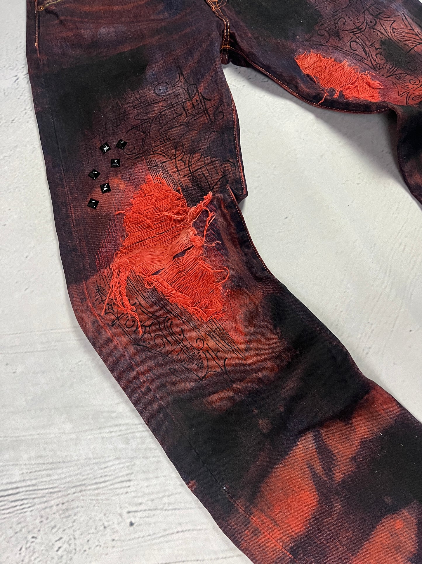 CRIMSON RUIN DENIM