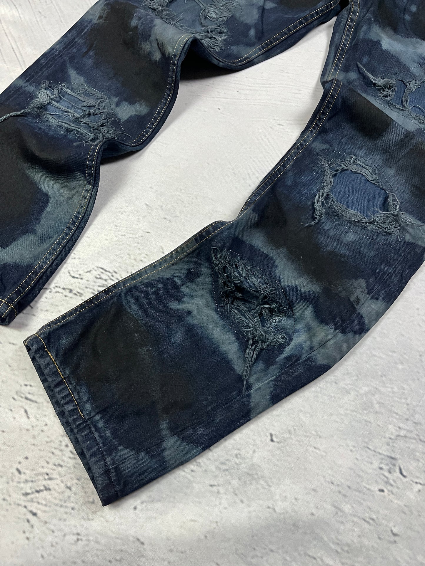 NEBULA BLEACH DENIM