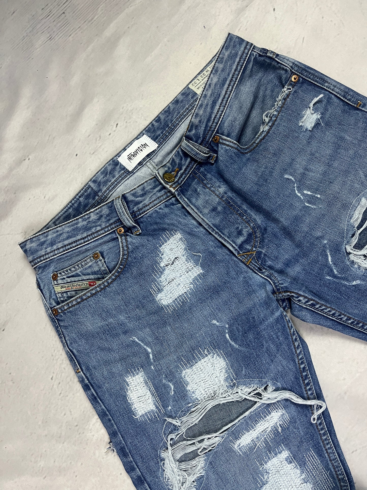 GLITCHED REPAIR DENIM