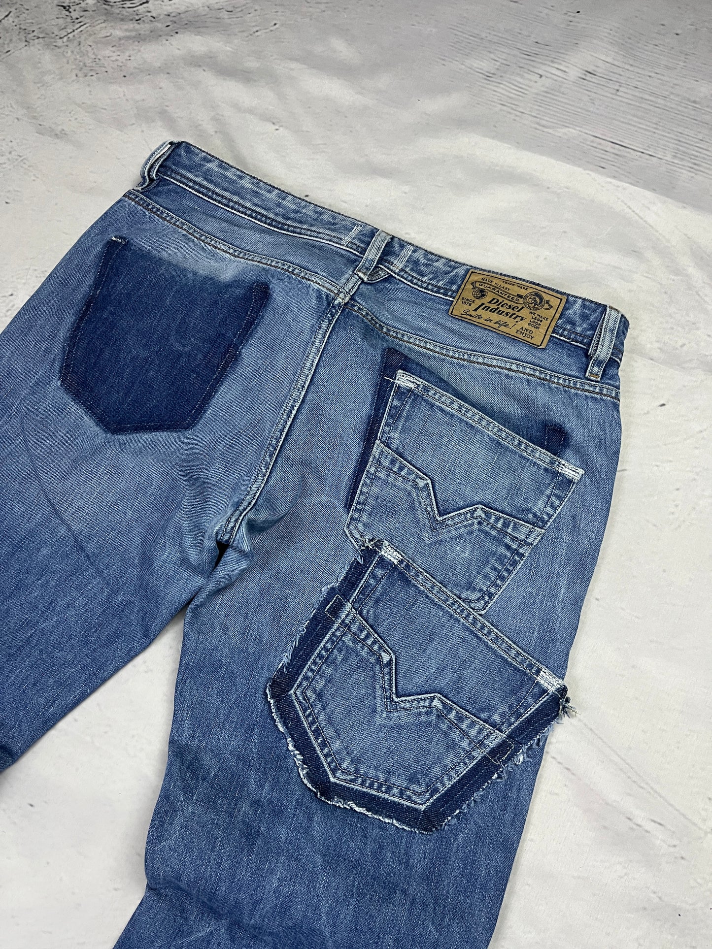 GLITCHED REPAIR DENIM
