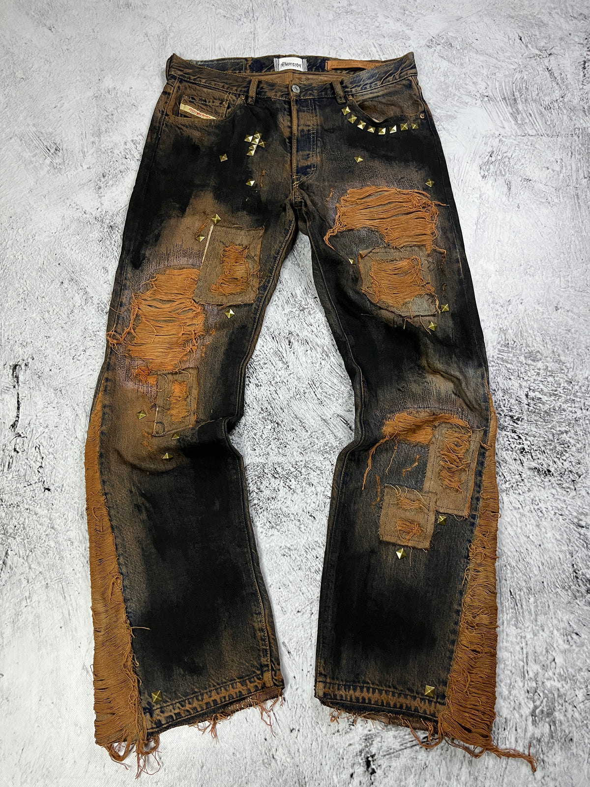 RUSTY MUD FLARE DENIM