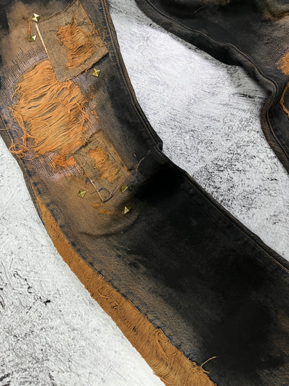 RUSTY MUD FLARE DENIM